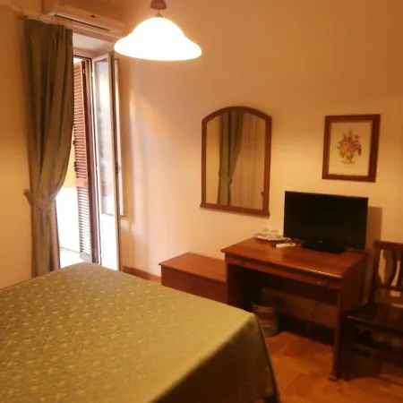 San Michele A Porta Pia Bed & Breakfast 3*