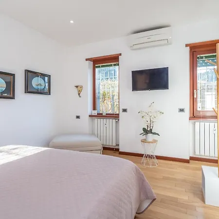 St Peter's Spacious 4 Bdr With Private Parking * Rome