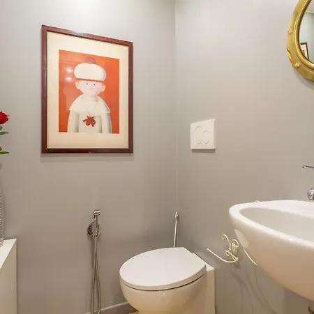 Apartment St Peter's Spacious 4 Bdr With Private Parking