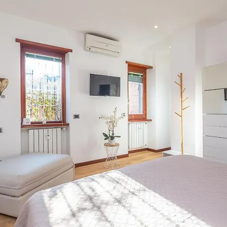 St Peter's Spacious 4 Bdr With Private Parking *
