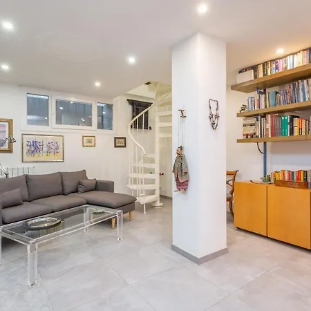 St Peter's Spacious 4 Bdr With Private Parking *