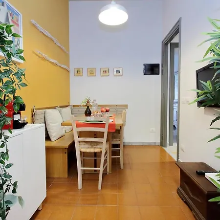 Montesanto - Near The Vatican Apartment *