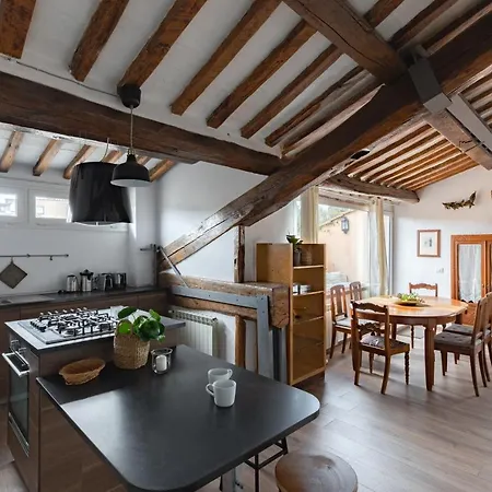 Apartment Amazing Penthouse With Terrace And Rooftop In Trastevere *