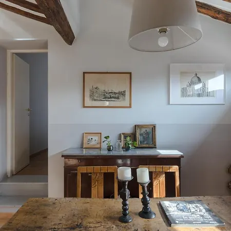 Apartment Amazing Penthouse With Terrace And Rooftop In Trastevere
