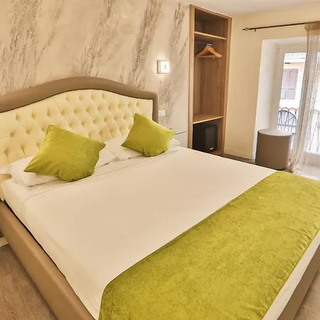 Grottini Luxury ~ Pantheon Guest house Rome