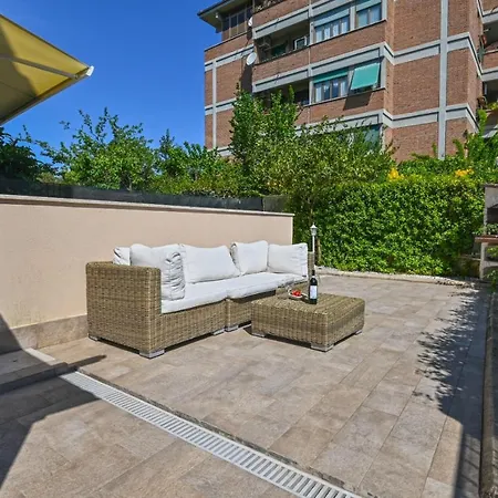 Apartment Garden House Vale