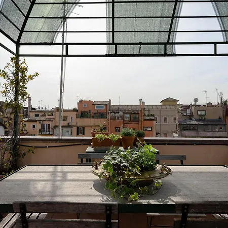 Amazing Penthouse With Terrace And Rooftop In Trastevere Apartment *