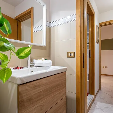 Apartment Bubbles A Piazza Trilussa In Trastevere Rome