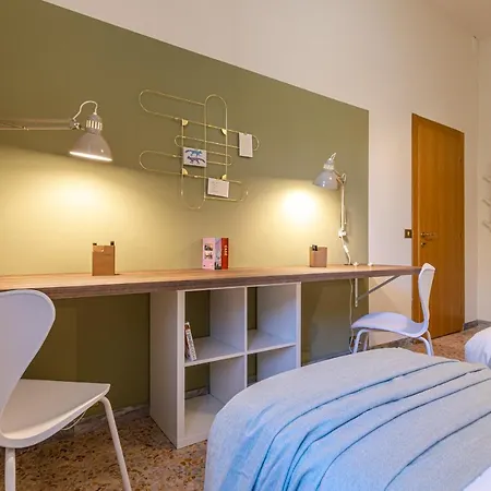 Bubbles A Piazza Trilussa In Trastevere Apartment *
