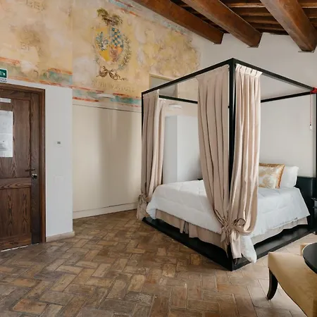 Relais Giulia Roma