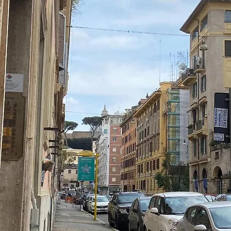 Apartment Vatican Stone