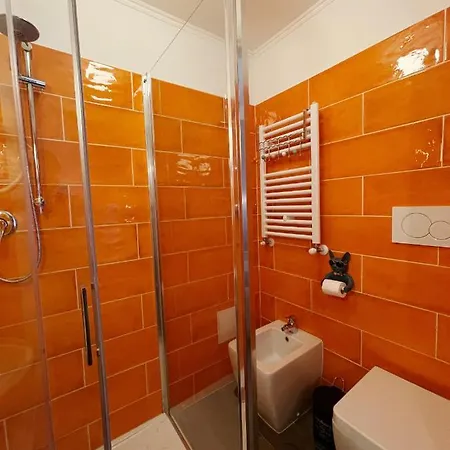 Iris Bed & Breakfast 2*