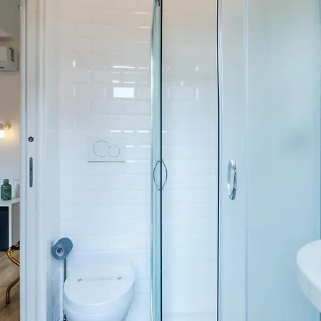 Lux House Guest Guest house Rome