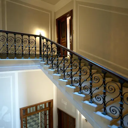 Harry's Bar Trevi Luxury - Mignanelli شقة