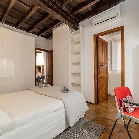 Colosseo & Fori Imperiali Wooden Flat
