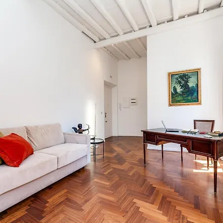 Spanishsteps Luxury Apartment