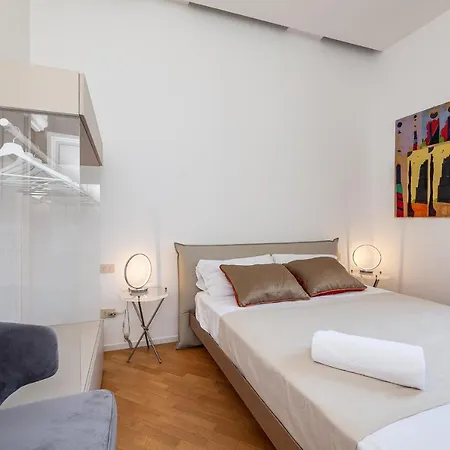 Spanishsteps Luxury Apartment *
