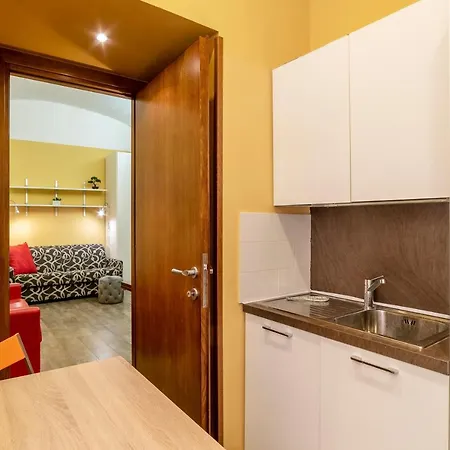 Apartment Rione Prati Quiet & Cozy