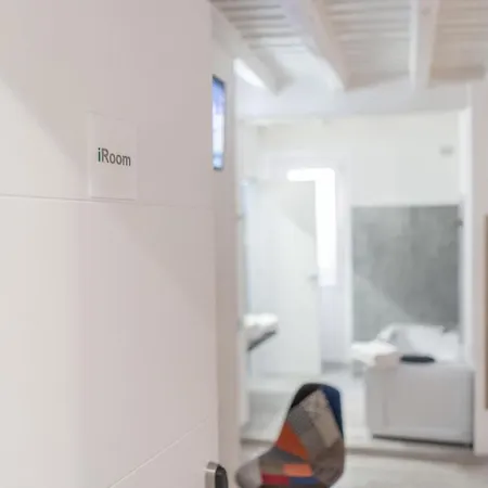 Guest house Irooms - Spanish Steps 4*
