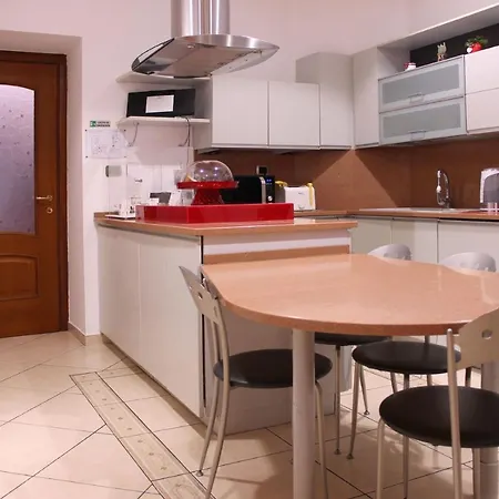 Lorenz Trastevere Hill 3* ローマ