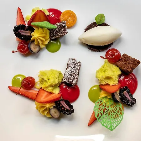 Baglioni Regina - The Leading Of The World