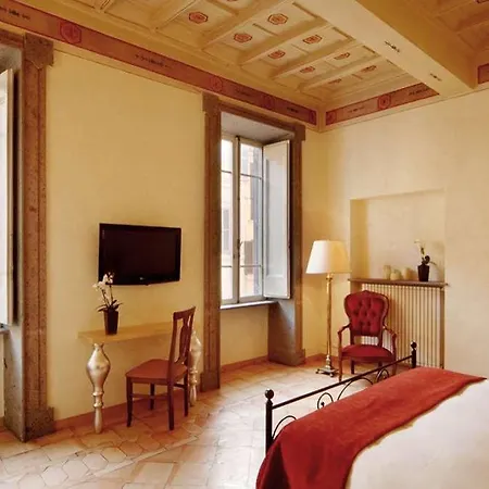 Residenza Frattina Rome