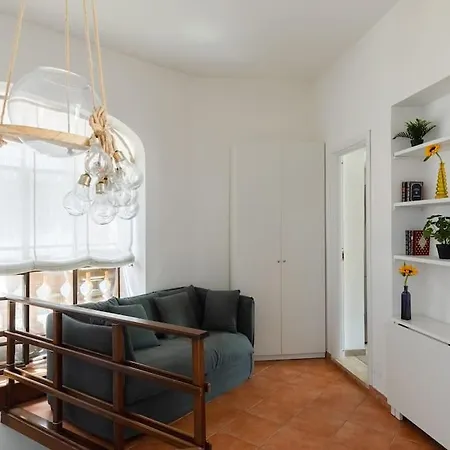 Appartement Penthouse With Jacuzzi On Private Terrace In Trastevere Rome