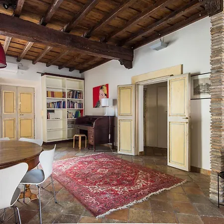 Pantheon Enchanting Luxury Apartment *