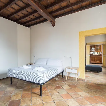 Pantheon Enchanting Luxury Apartment Rome