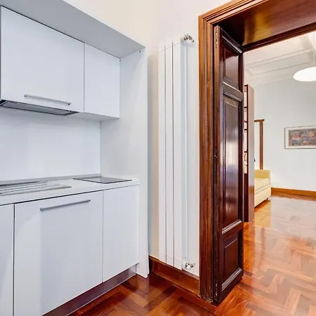 Apartment National Rome