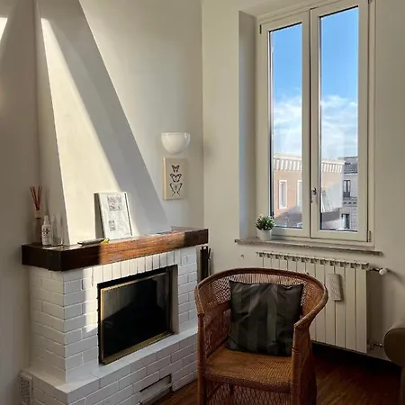 Il Palazzetto Di Via Della Frezza Appartamento