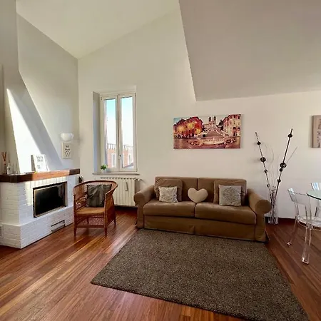 Il Palazzetto Di Via Della Frezza Appartamento Roma