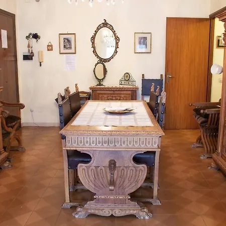 Appartamento Una Casa A Roma