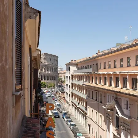 Iflat Cozy A Few Steps From Colosseo Apartment