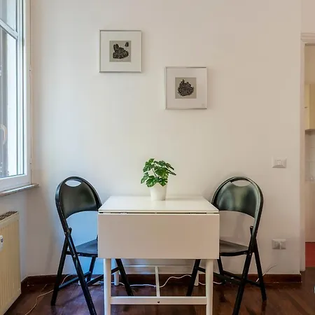 Piazza Bologna Apartment *