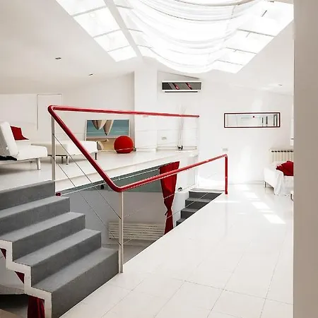 Vatican Modern Designer Loft Apartament