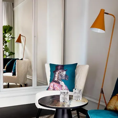 Vite - By Naman Hotellerie Szálloda Róma