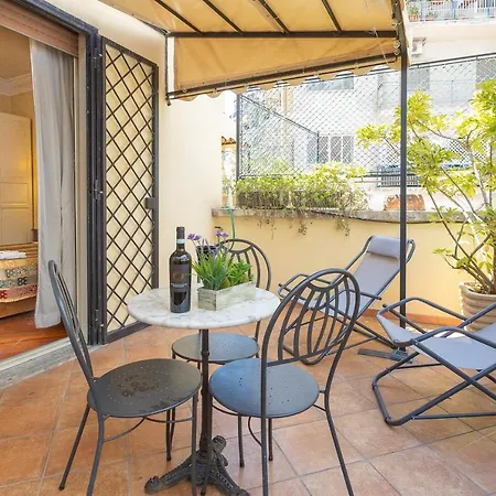 Internouno Deluxe Guest house 3*