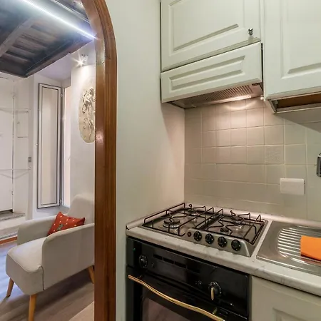 Giubbonari 23 - Fromhometorome Apartment *