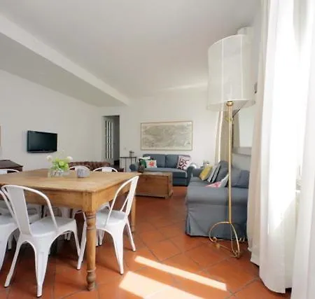 Pantheon 2 Bedrooms Apartment Rome