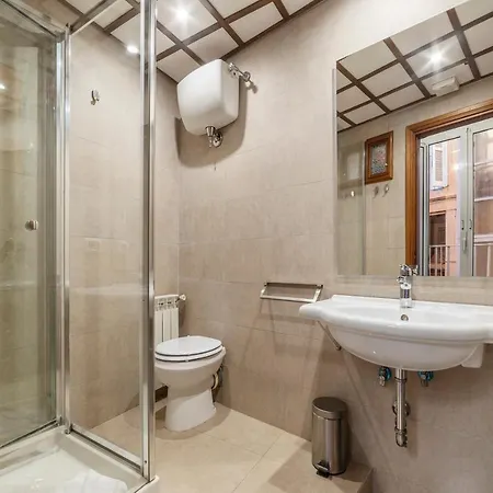 Apartament Giubbonari 23 - Fromhometorome Rzym