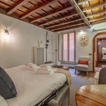 Giubbonari 23 - Fromhometorome Apartament