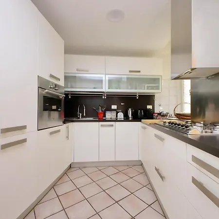 Apartamento Sangallo Charme *