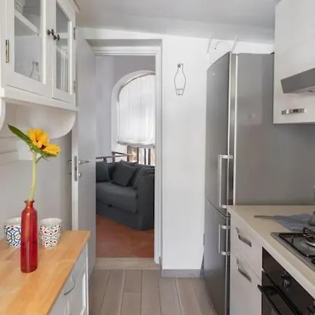 Penthouse With Jacuzzi On Private Terrace In Trastevere * Rome