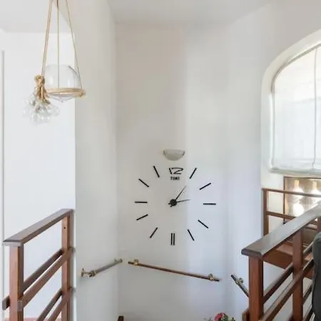 Penthouse With Jacuzzi On Private Terrace In Trastevere Rome