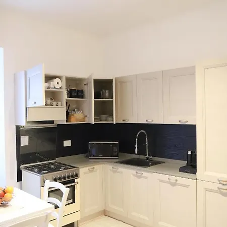 Sula Homes Apartment *