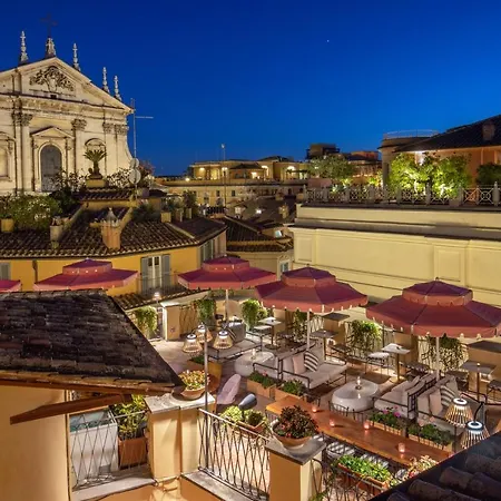 9hotel Cesari Hotel 4*