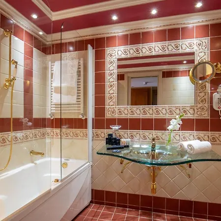 Homs Hotel