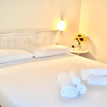 Apartment In Pieno Centro - Lily's House *