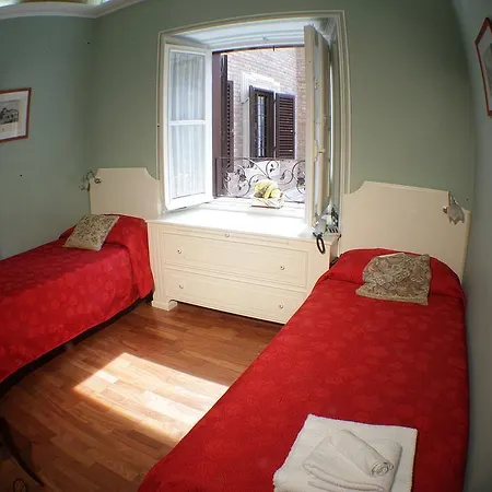 Domus Real Cardello 2* Řím